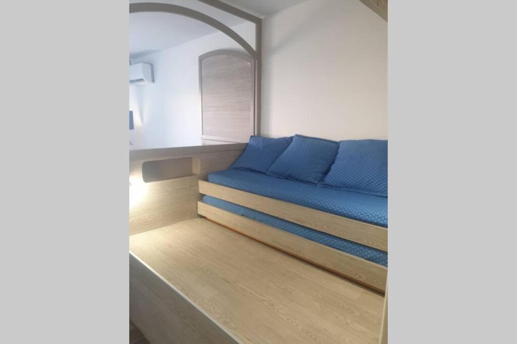 Jolie Vue - La Loge Apartment Hyeres Exterior photo